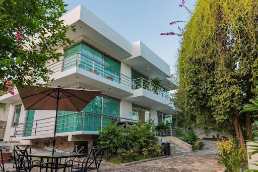 Casa Aakal Lagoon Front